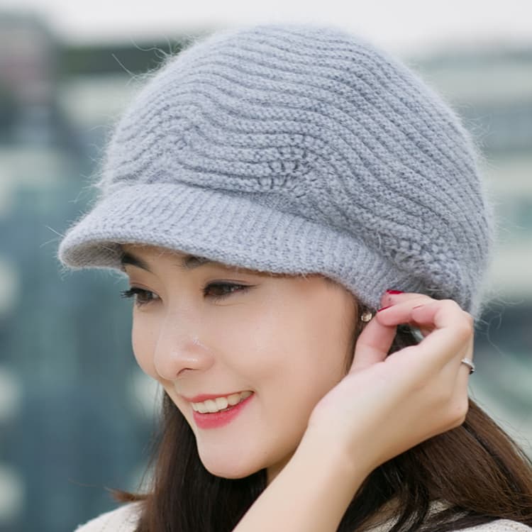 キャスケット　暖かな季節のキャスケット帽