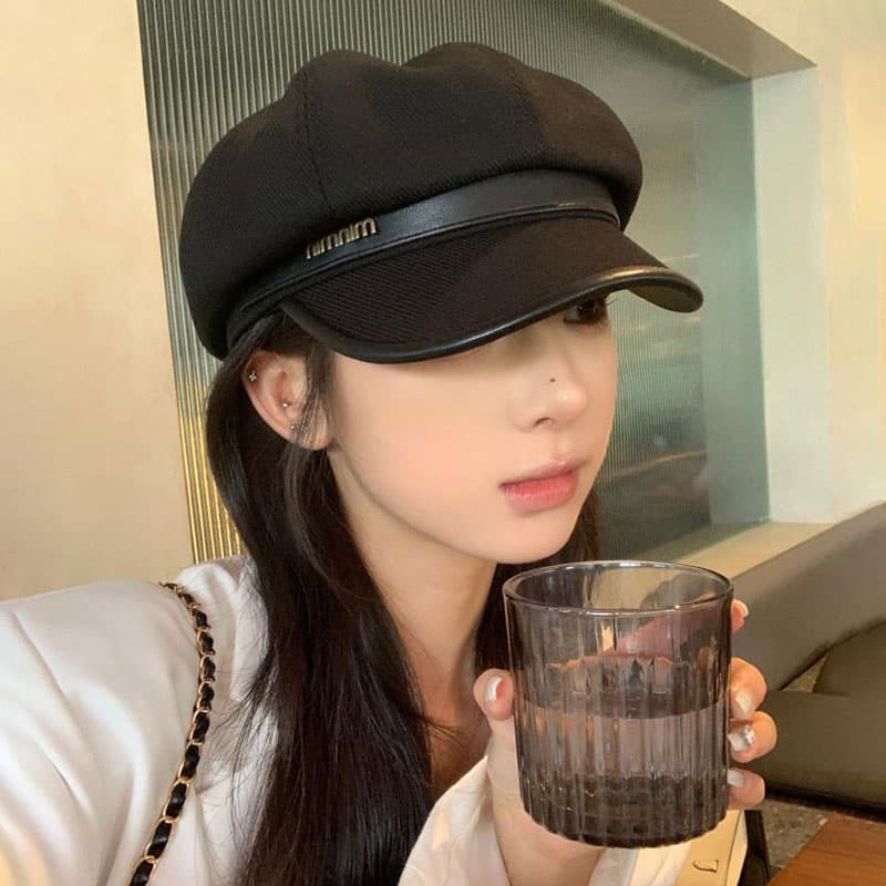 リュクス レザーライン キャスケット