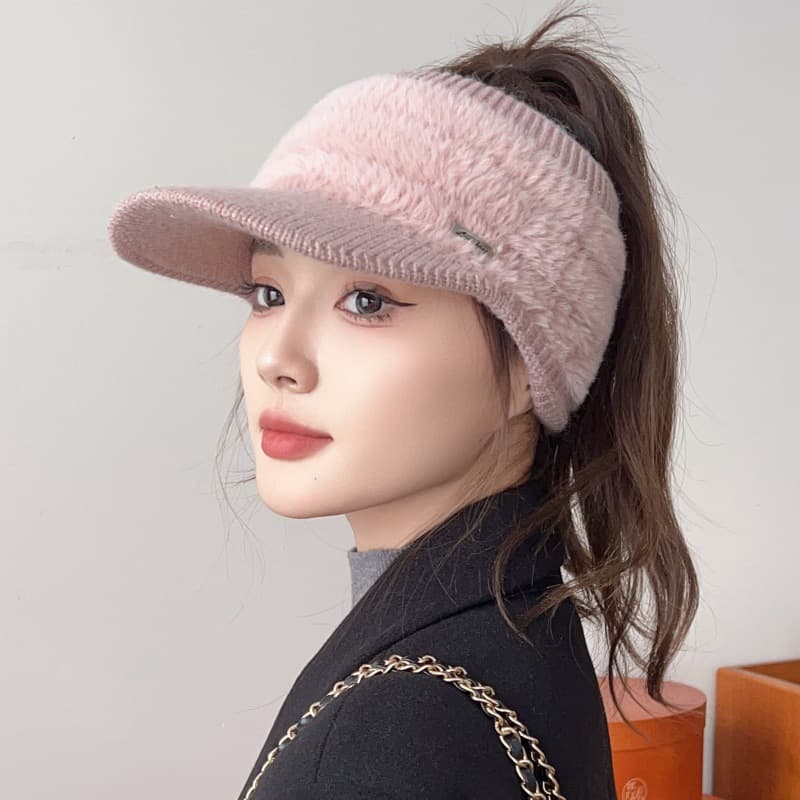 もこもこニットキャスケット帽