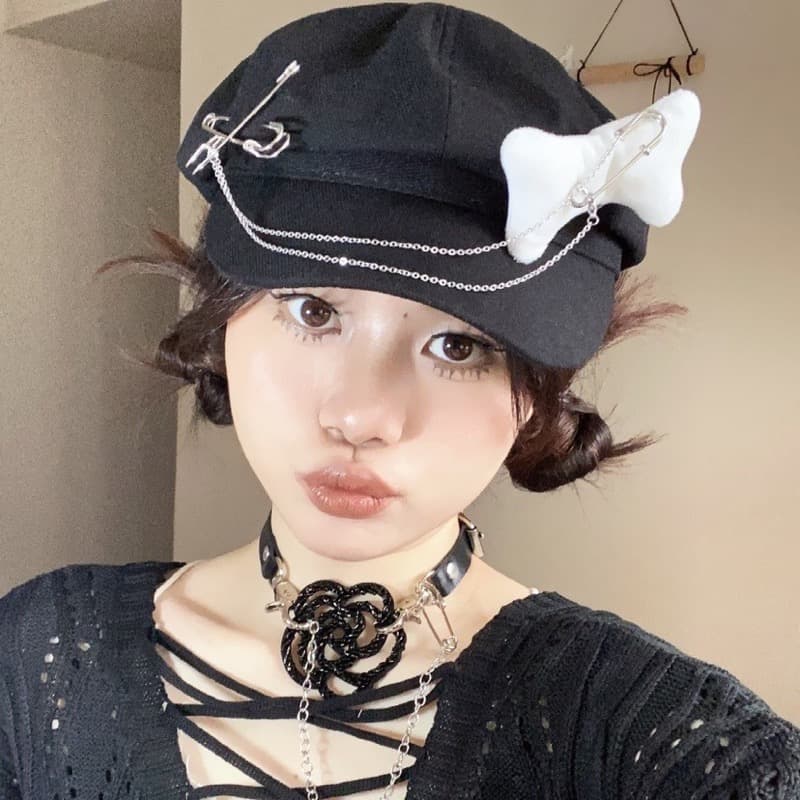 デザイン飾り付きツイードキャスケット 小顔効果帽子