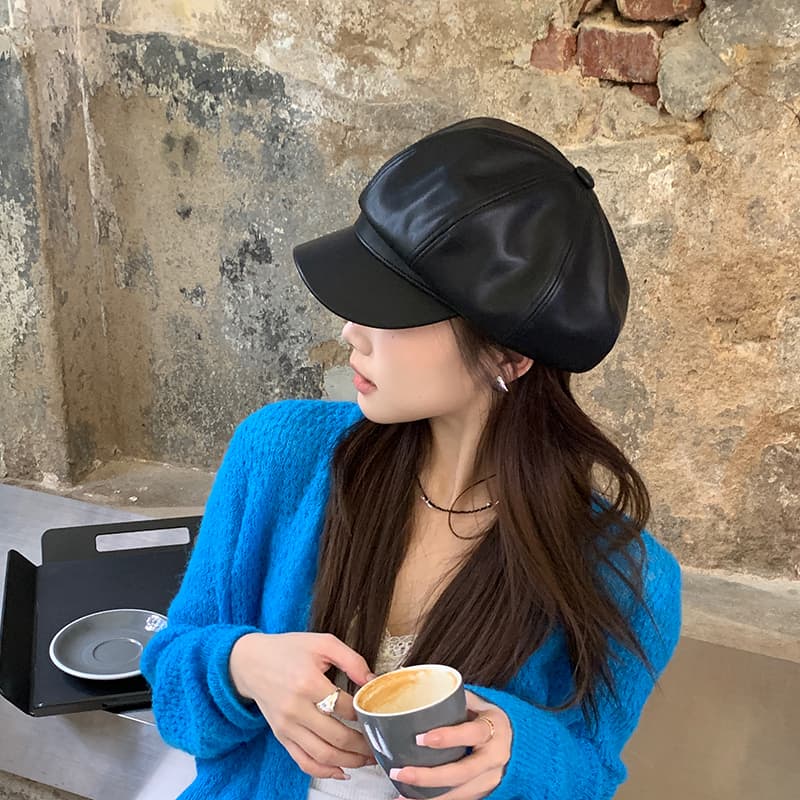 なめしレザーマリンキャスケット