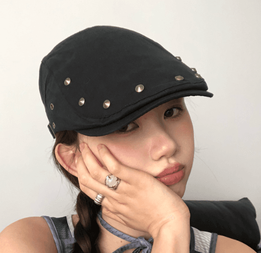 秋冬新作スタッズ付きアメカジキャスケット帽子2色展開