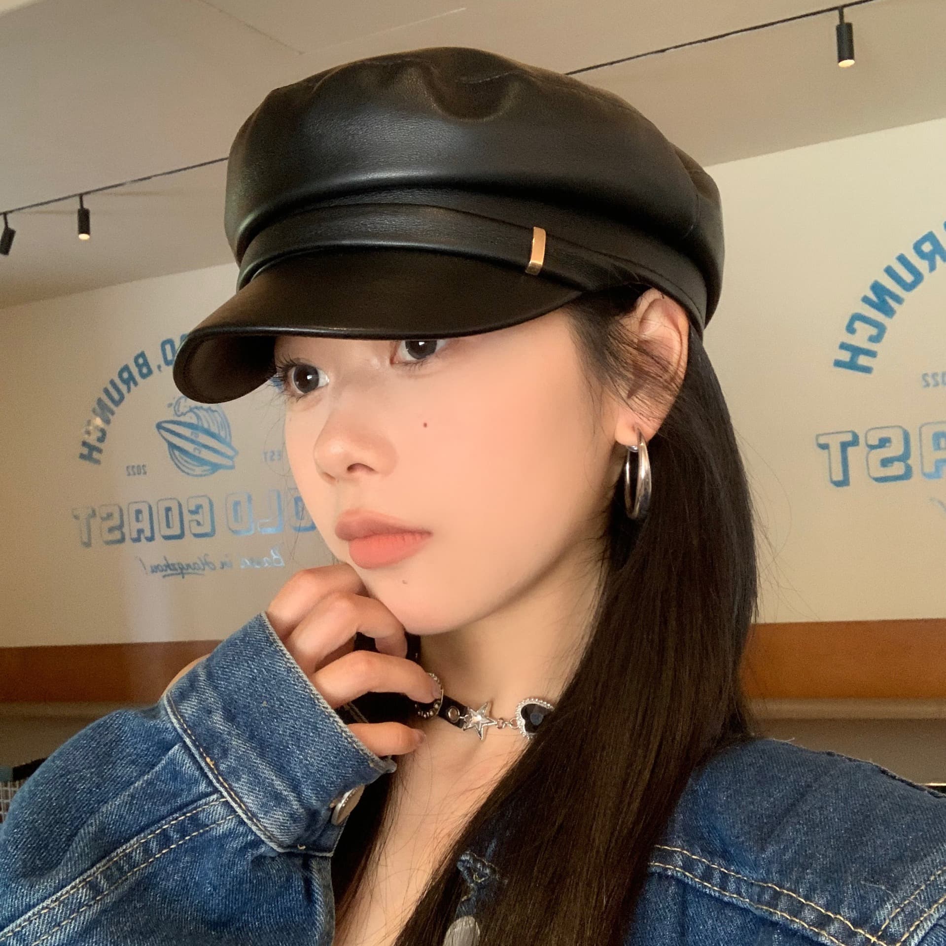 上質レザーキャスケット帽
